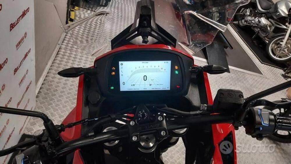 Moto Morini X-Cape 650 (2021 - 26) (4)