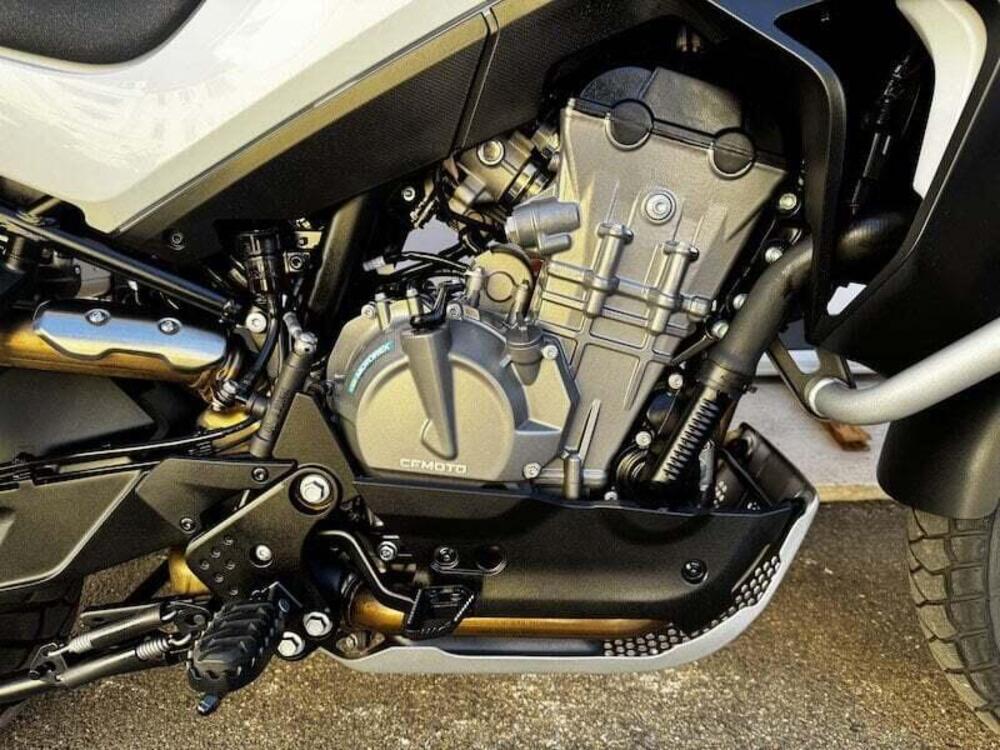 CFMOTO 800MT Explore (2023 - 26) (7)