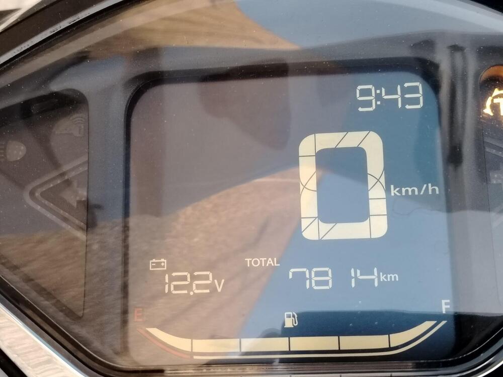 Honda SH 150i (2024 - 25) (3)