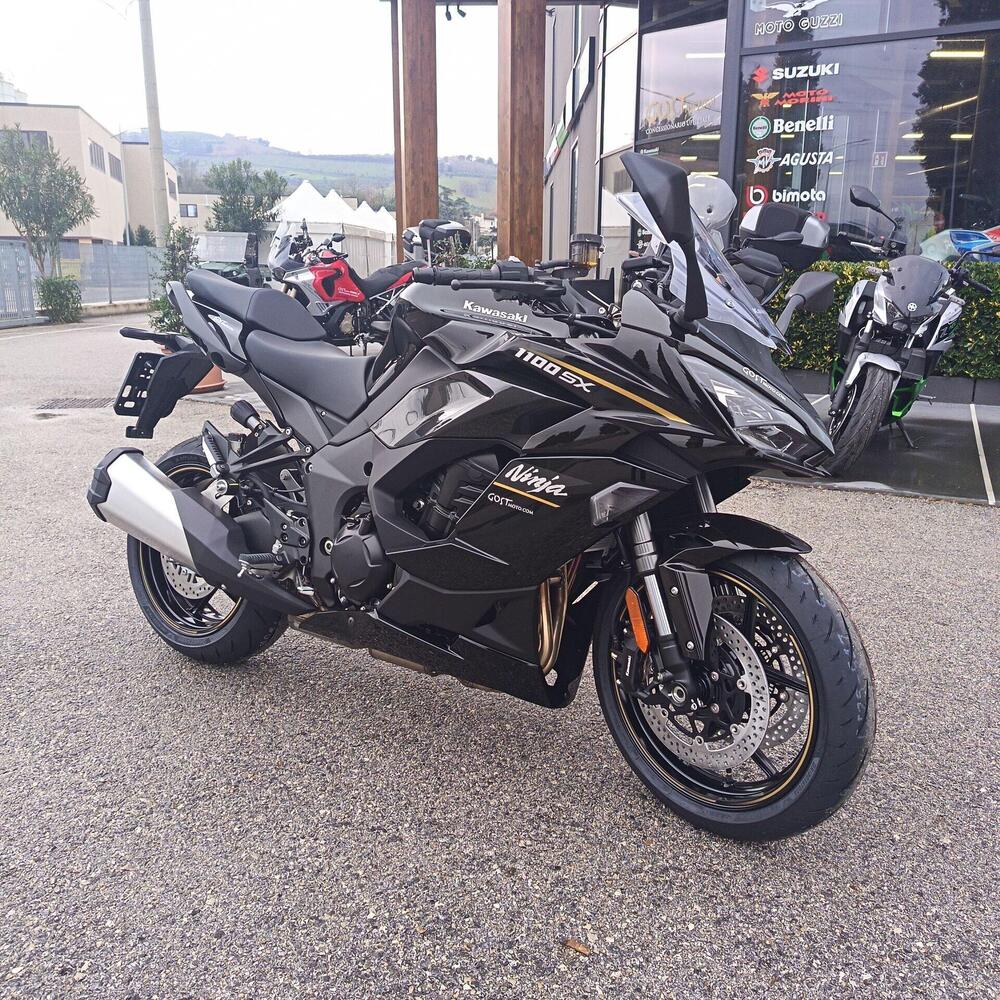 Kawasaki Ninja 1100 SX (2025 - 26) (3)