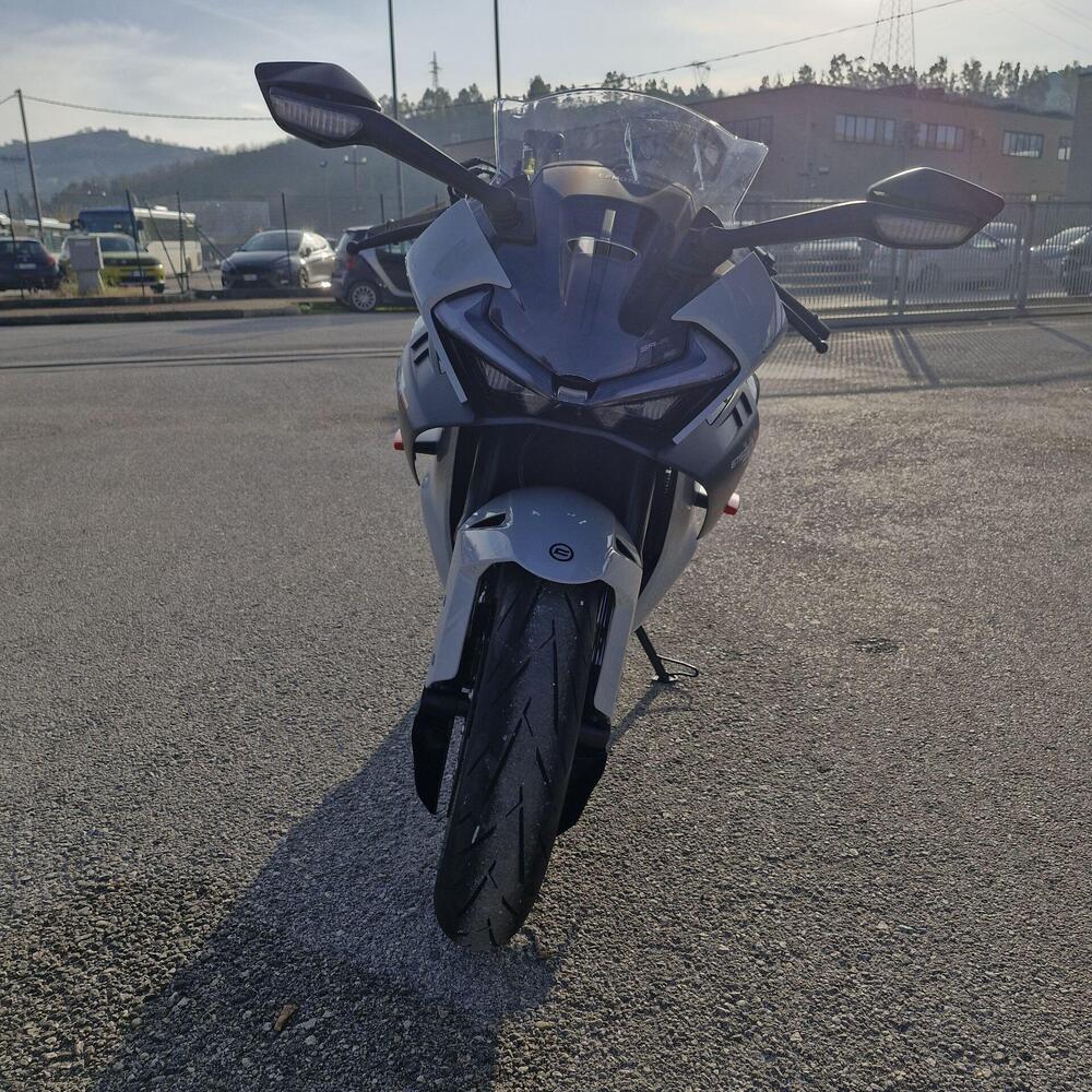 CFMOTO 675SR-R (2025 - 26) (6)