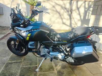 Moto Guzzi Stelvio (2024 - 26) usata