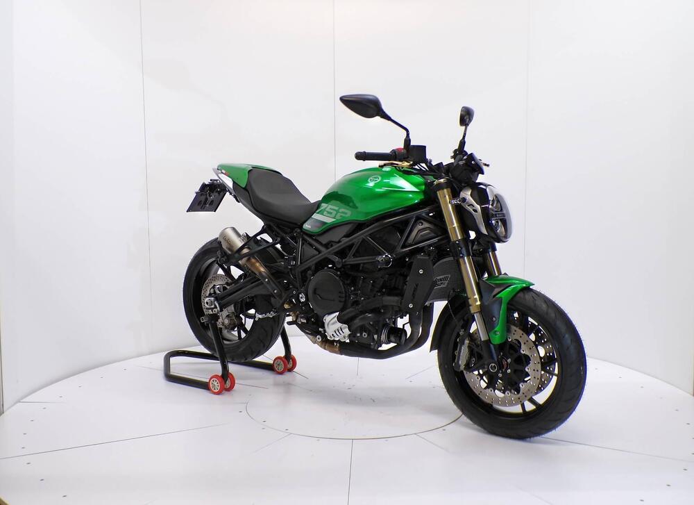 Benelli 752 S (2022 - 25) (2)