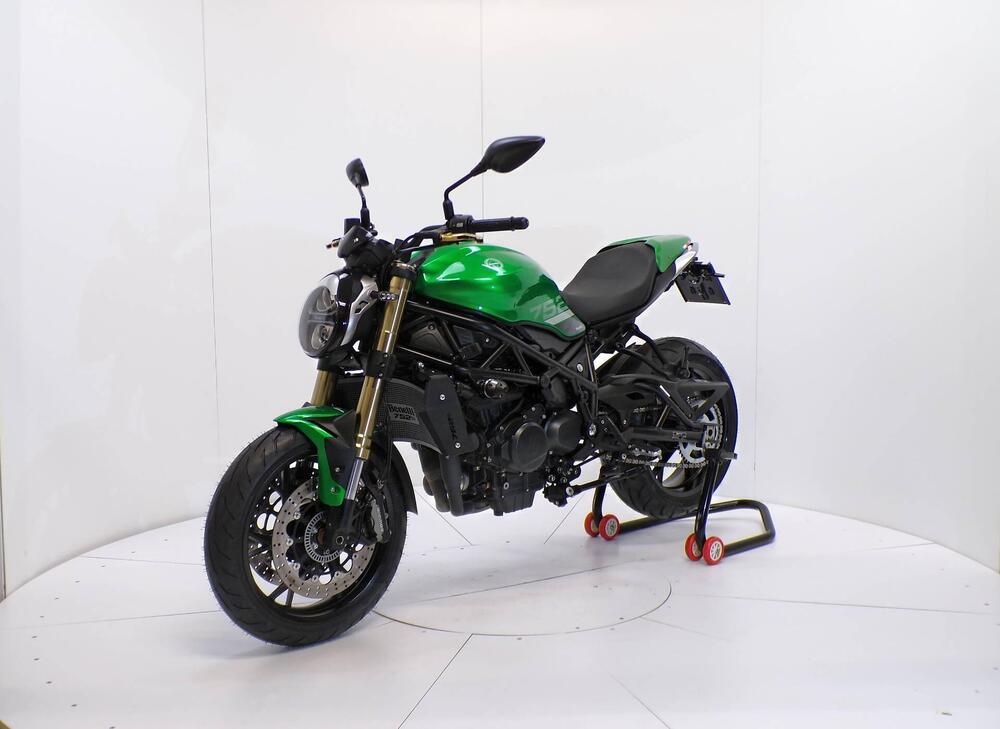 Benelli 752 S (2022 - 25) (3)