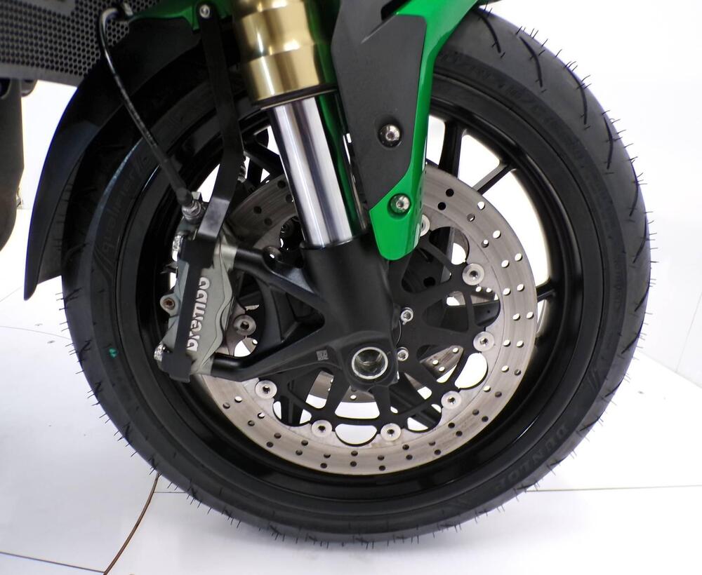 Benelli 752 S (2022 - 25) (12)