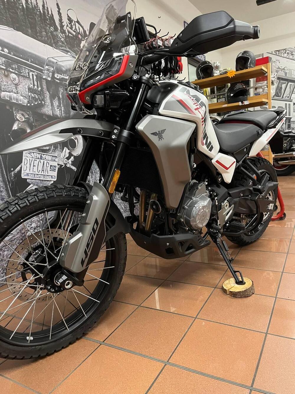 Moto Morini Allthrike 450 (2025 - 26) (2)