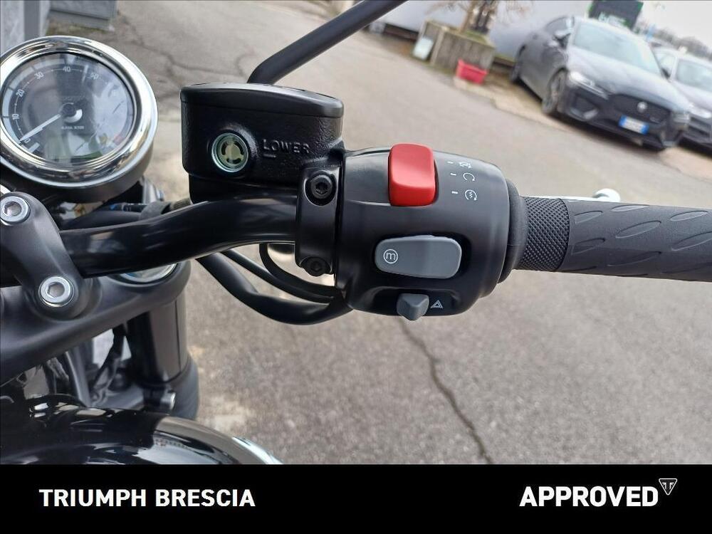 Triumph Bonneville T120 Black (2026) (11)