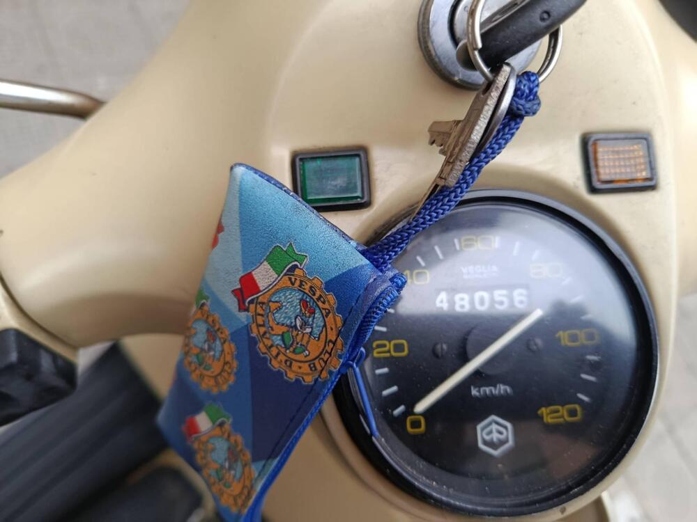 Piaggio Vespa PX150E 1981 (4)