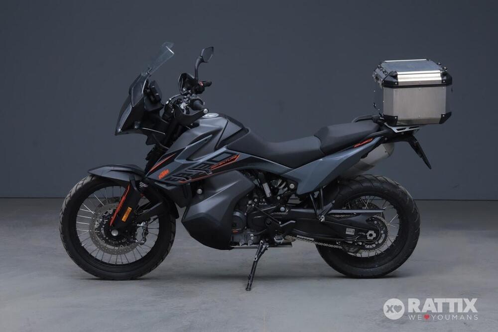 KTM 890 Adventure (2021) (3)