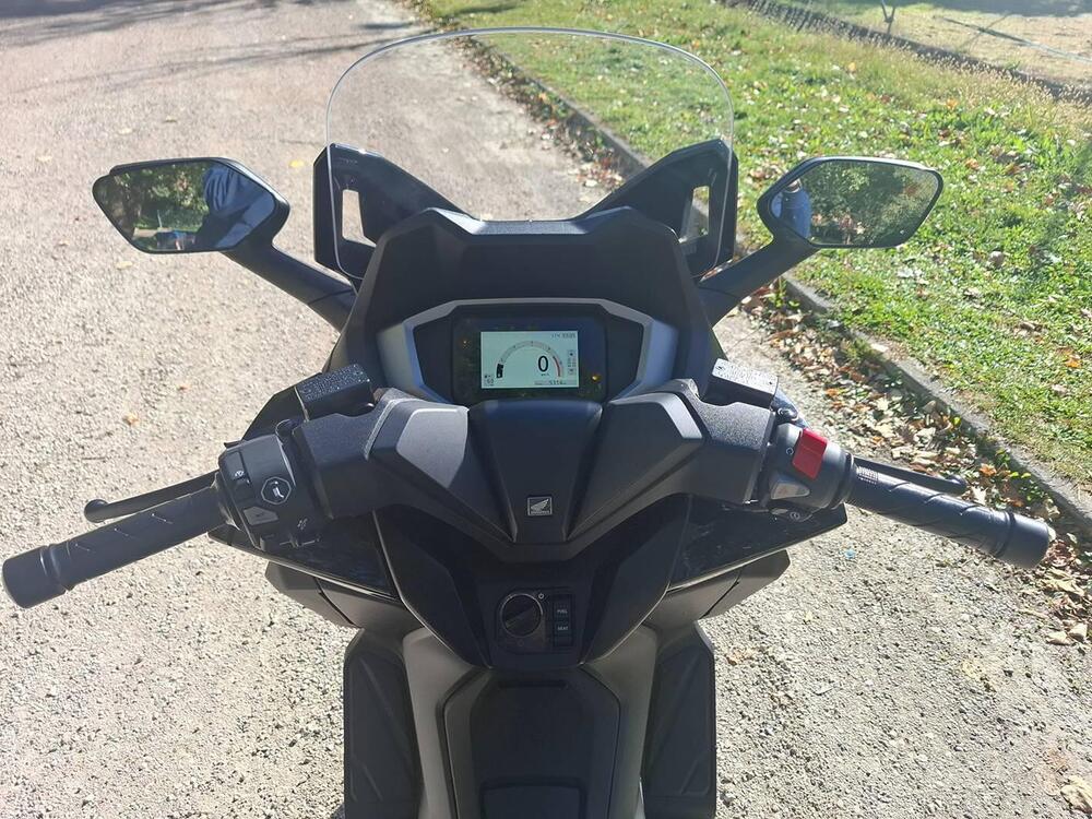 Honda Forza 350 (2025 - 26) (6)