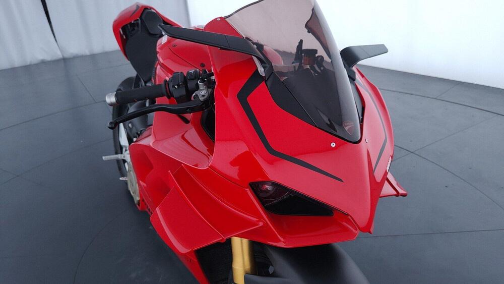Ducati Panigale V4 S 1100 (2021) (12)