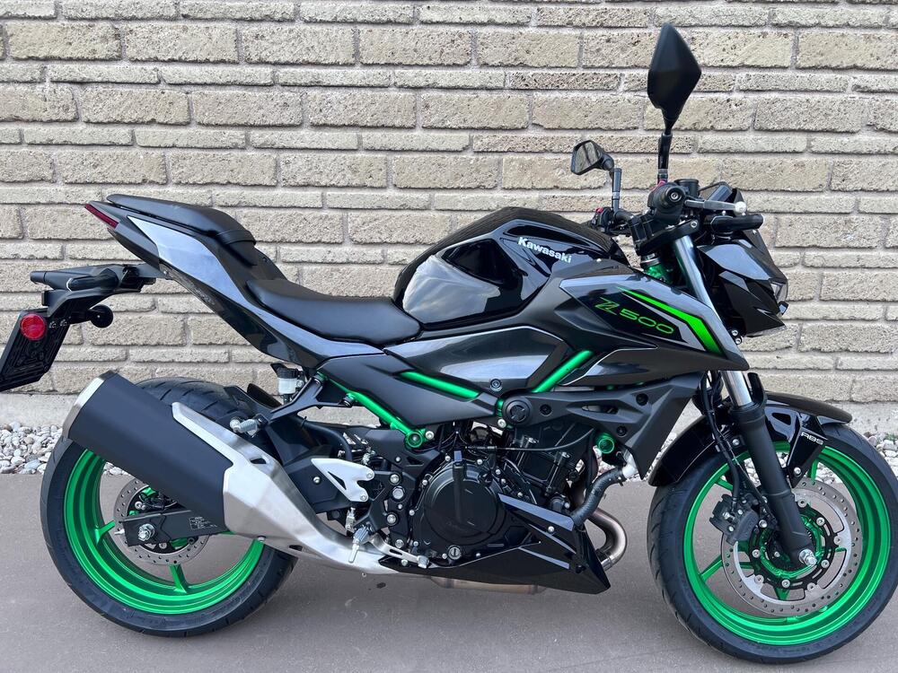 Kawasaki Z 500 SE (2024 - 26) (6)