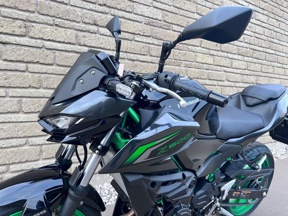 Kawasaki Z 500 SE (2024 - 26) (7)