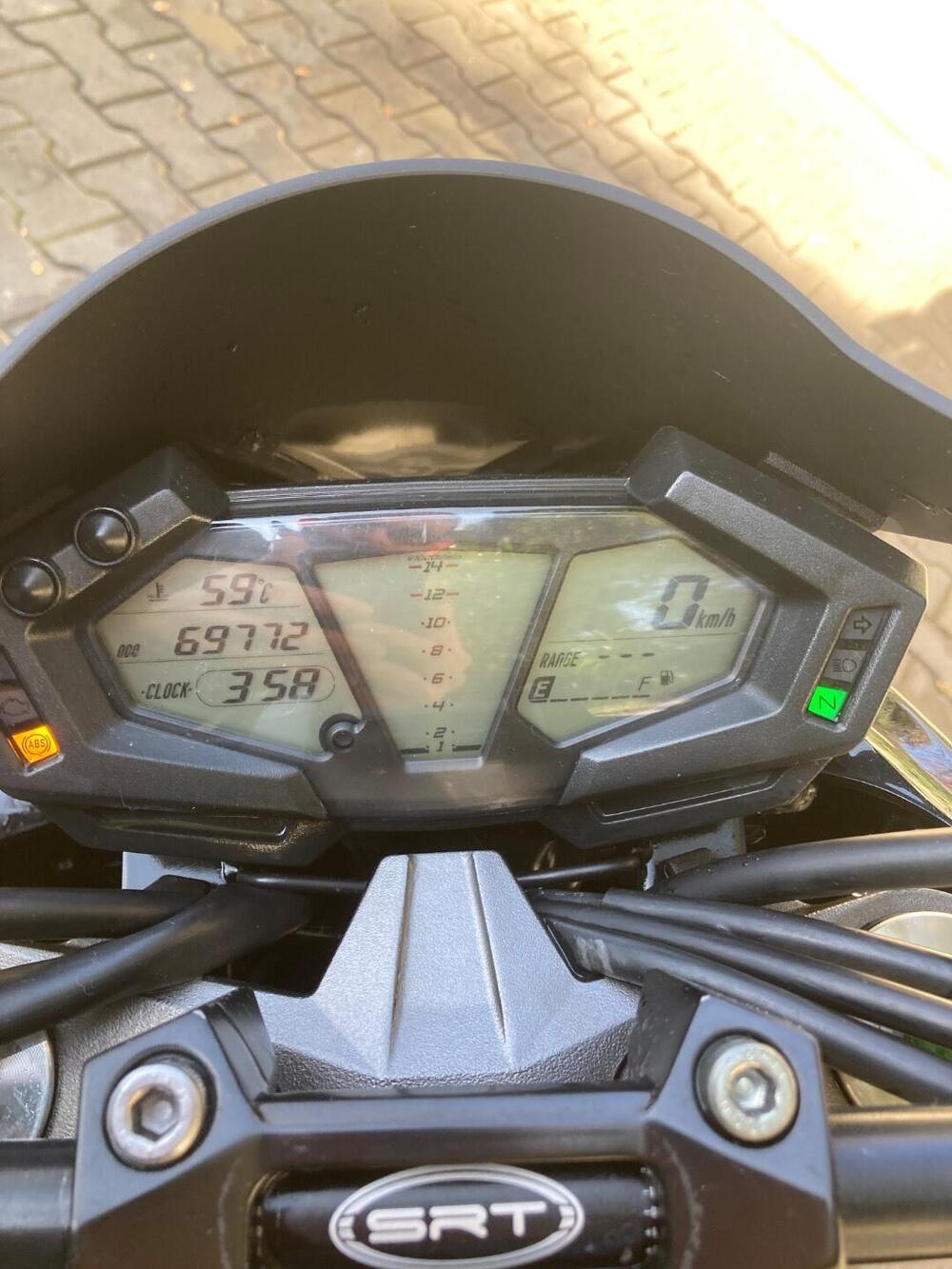 Kawasaki Z 800 ABS (2012 - 16) (4)