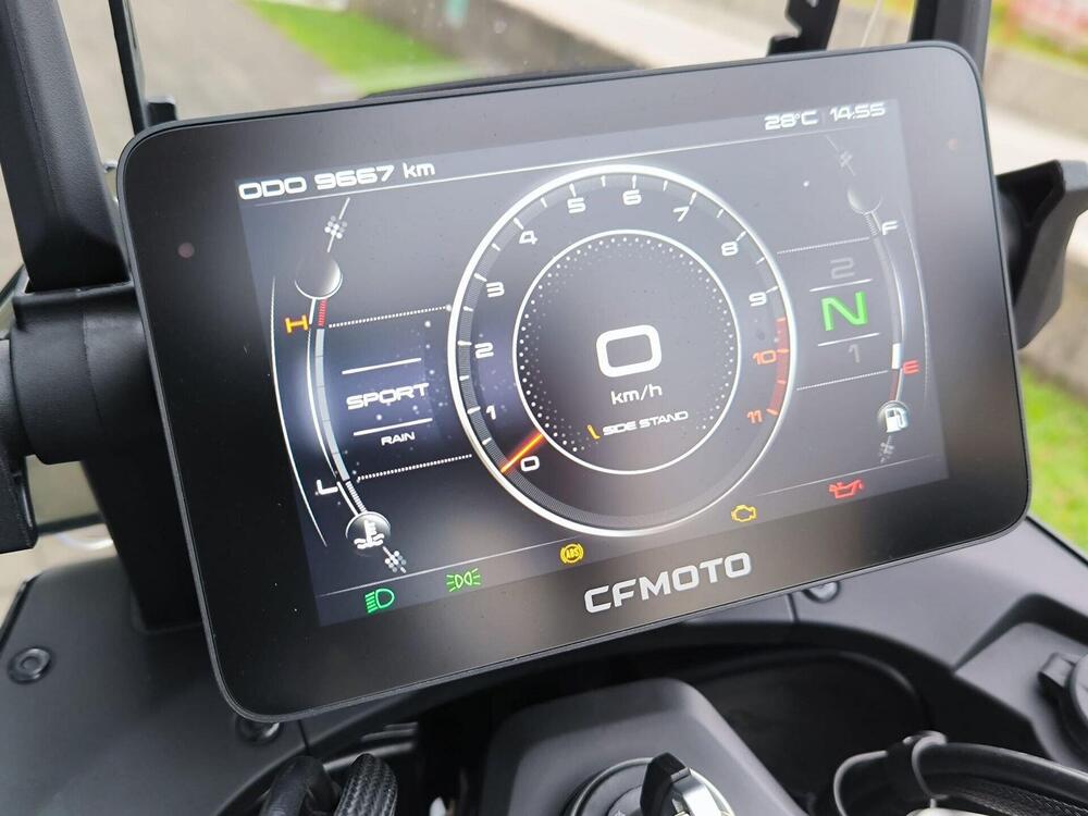 CFMOTO 800MT Touring (2022 - 26) (12)