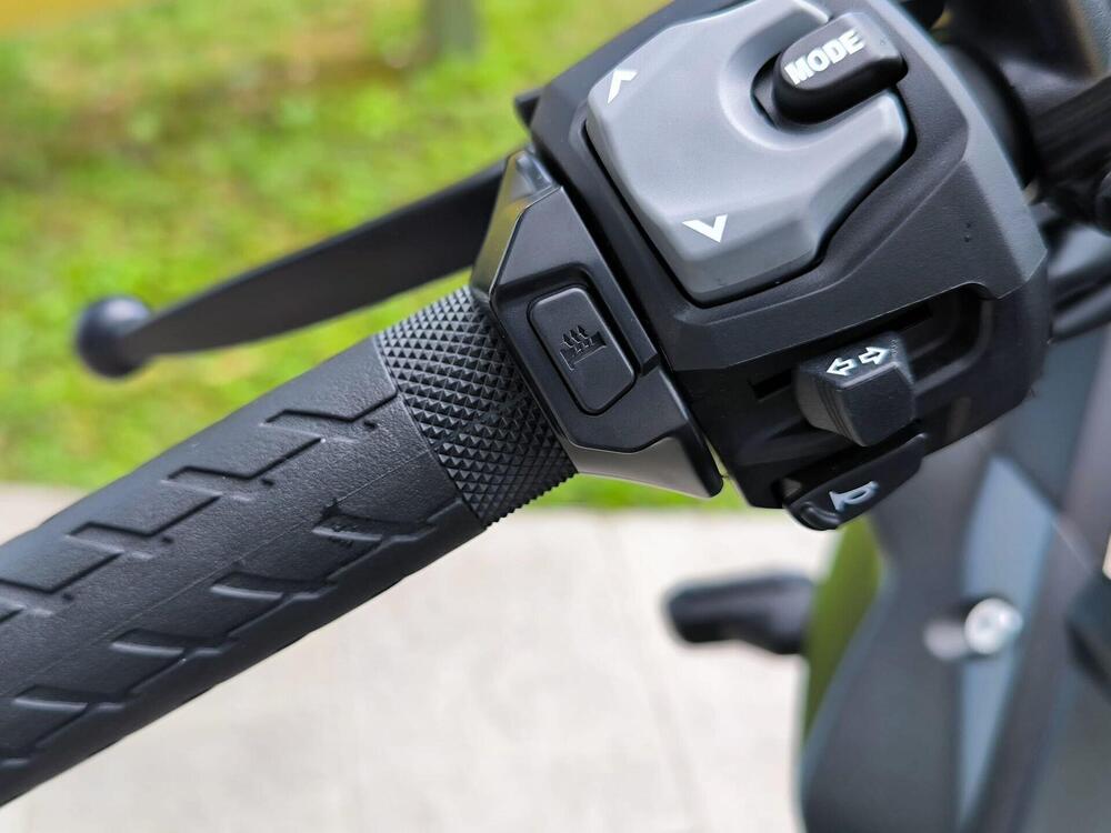 Suzuki GSX-8R (2024 - 26) (4)