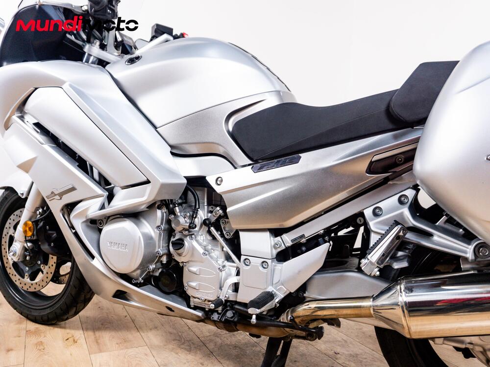 Yamaha FJR 1300 A (2013 - 15) (10)