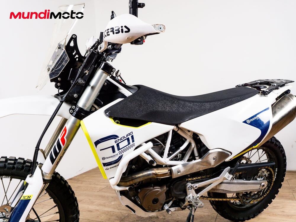 Husqvarna 701 Enduro (2016) (6)