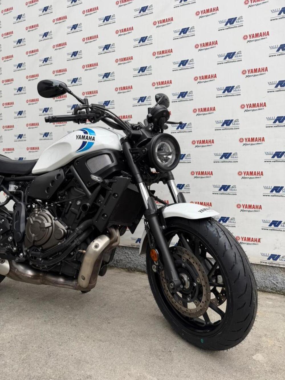 Yamaha XSR 700 (2022 - 26) (2)