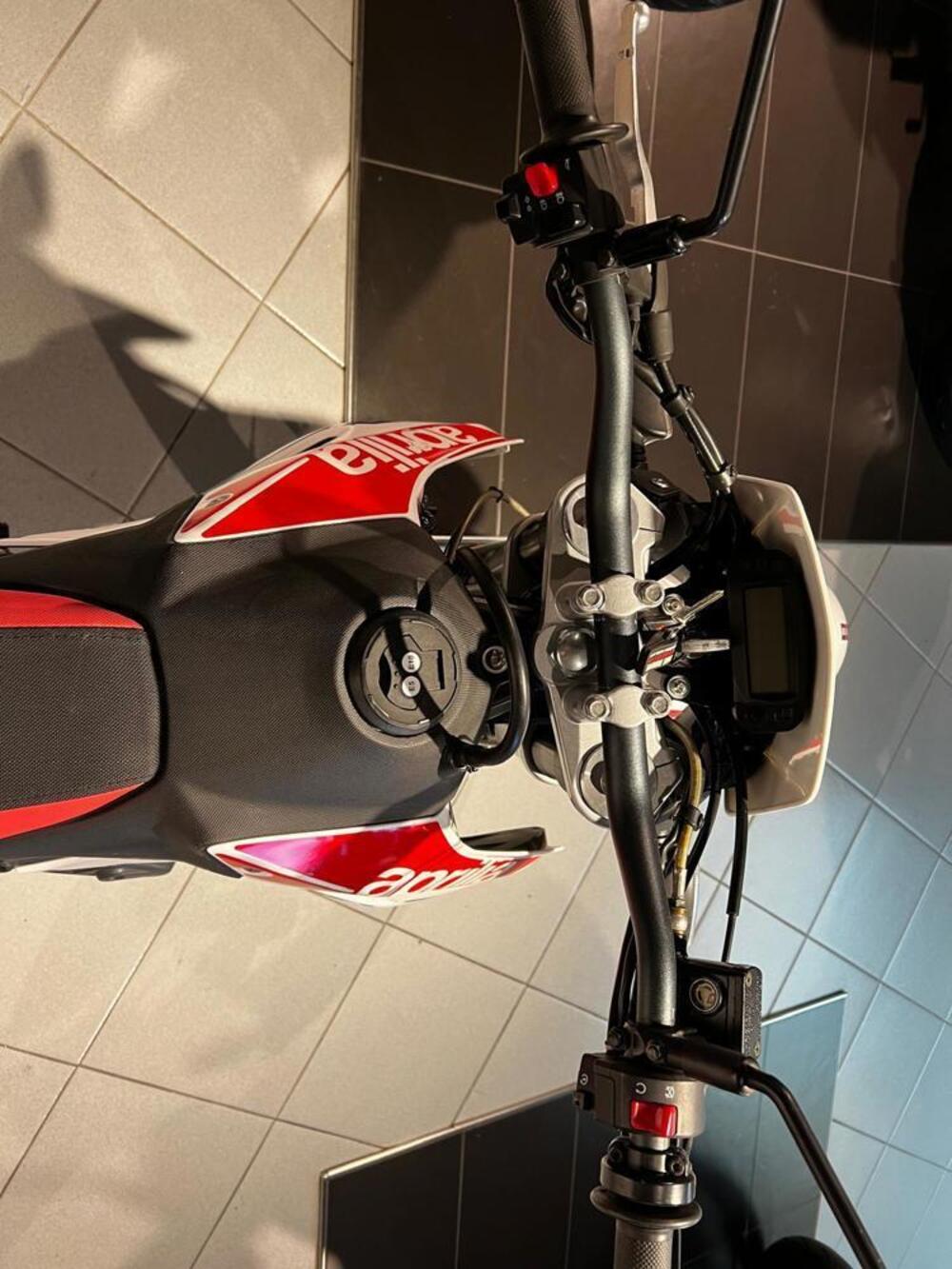 Aprilia SX 125 (2021 - 24) (4)