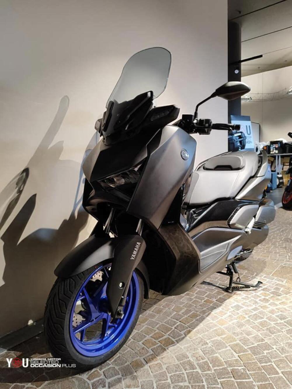 Yamaha X-Max 300 (2021 - 24) (3)