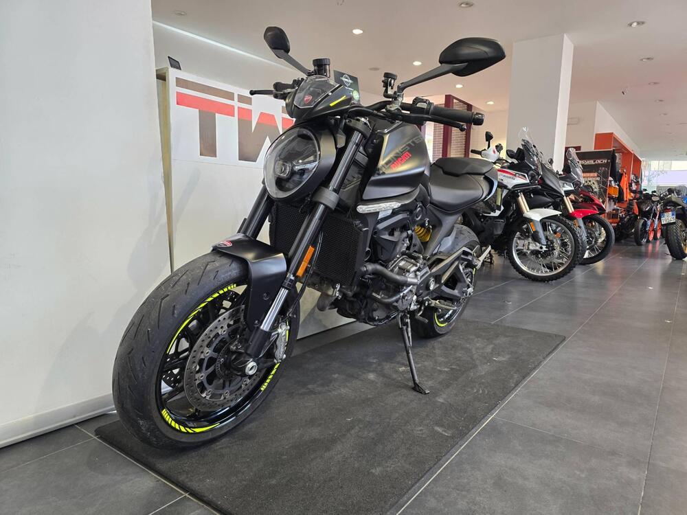 Ducati Monster 937 + (2021 - 25) (4)