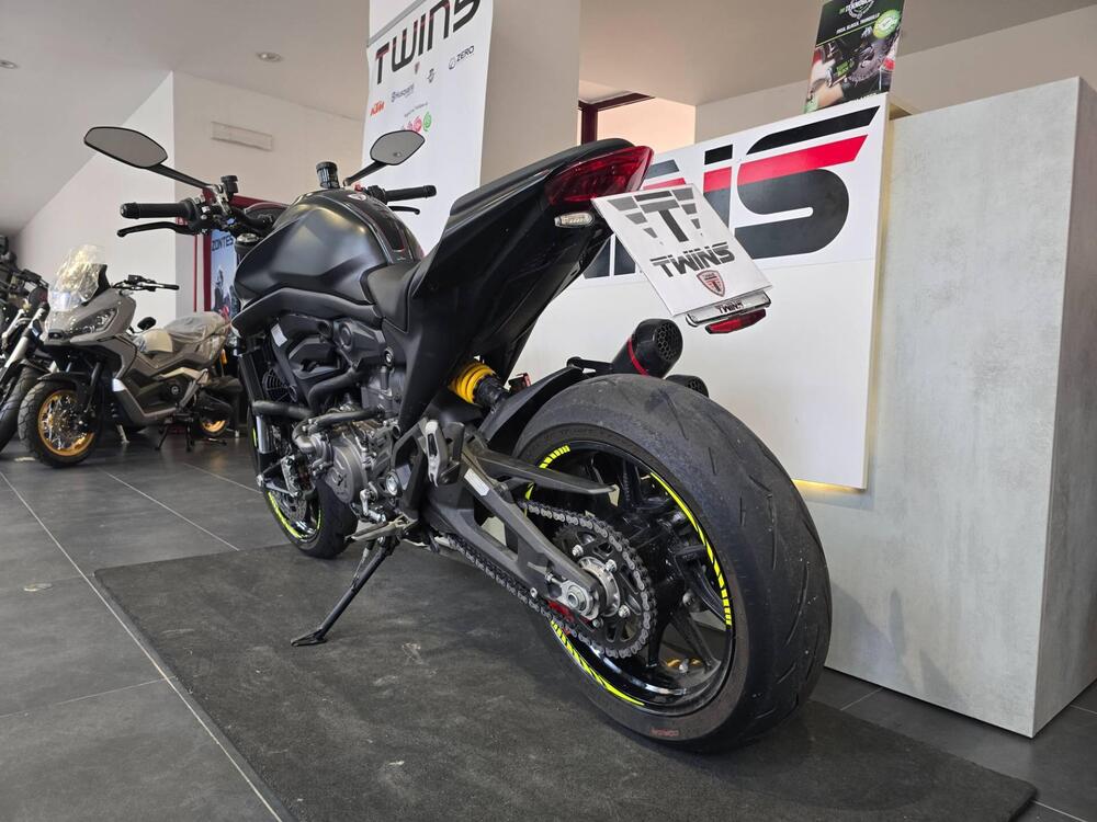Ducati Monster 937 + (2021 - 25) (6)