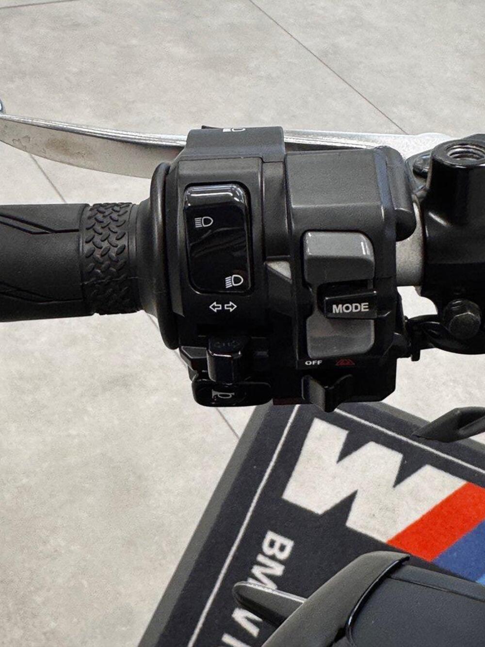 Yamaha MT-09 (2021 - 23) (8)