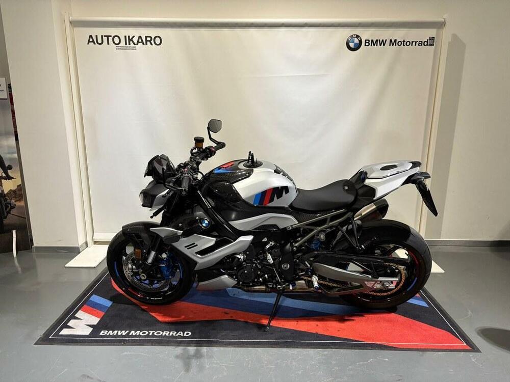 Bmw M 1000 R (2025 - 26) (3)