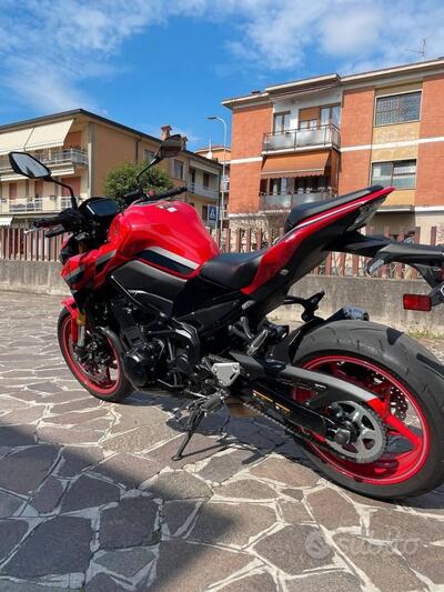 Kawasaki Z 900 50th Anniversary (2022 - 23) usata