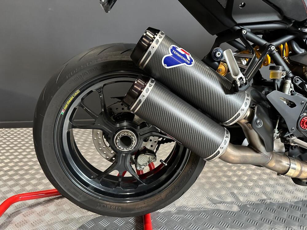 Ducati Monster 1200 R (2016 - 19) (5)