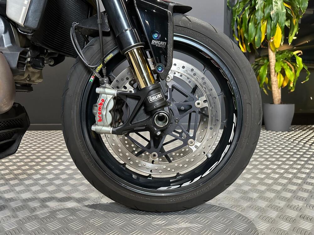 Ducati Monster 1200 R (2016 - 19) (6)