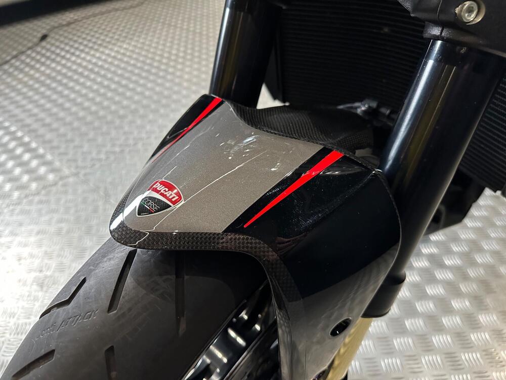 Ducati Monster 1200 R (2016 - 19) (8)