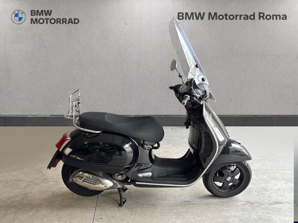 Vespa GTS 300 Super Hpe (2018 - 19) (2)