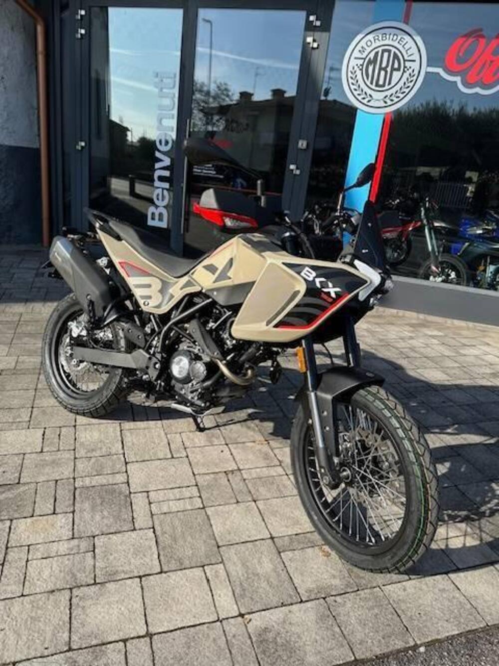 Benelli BKX 125 (2026) (2)