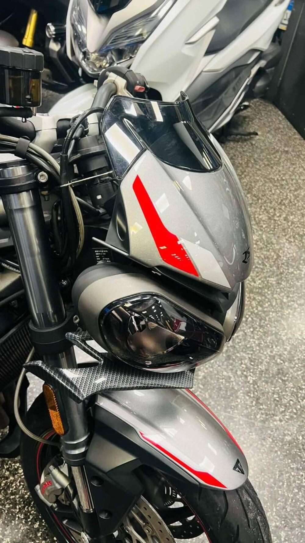 Triumph Street Triple RS (2020 - 22) (11)