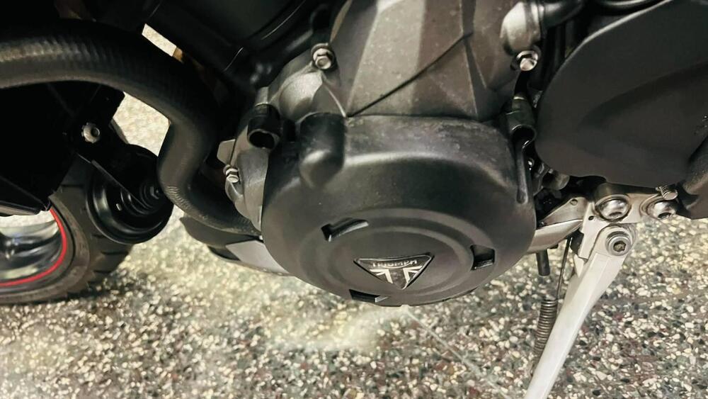 Triumph Street Triple RS (2020 - 22) (13)