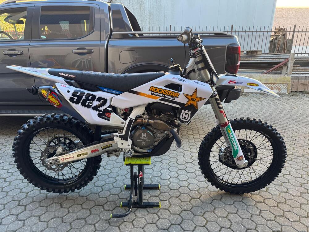 Husqvarna FC 450 Rockstar Edition (2024) (2)