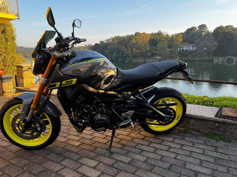 Yamaha MT-09 ABS (2016) (6)