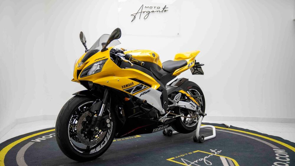 Yamaha YZF R6 (2008 - 09) (7)