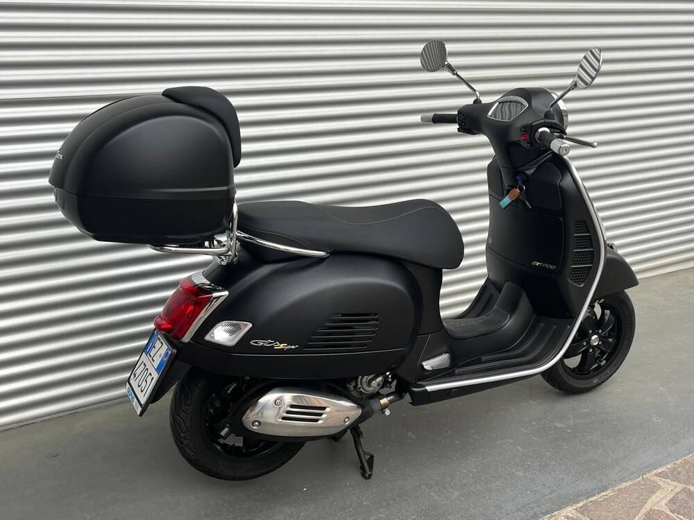 Vespa GTS 300 Supertech Hpe (2021 - 22) (7)