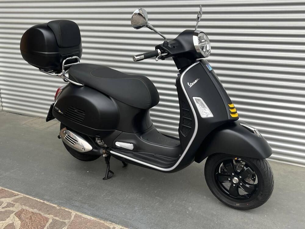 Vespa GTS 300 Supertech Hpe (2021 - 22) (3)