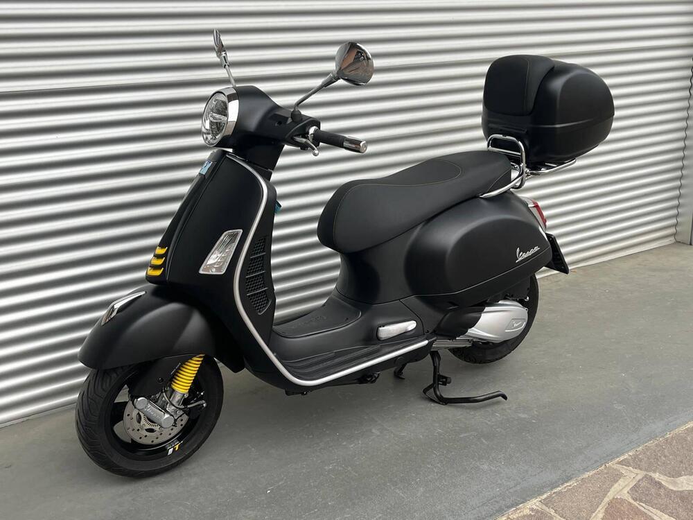 Vespa GTS 300 Supertech Hpe (2021 - 22) (4)