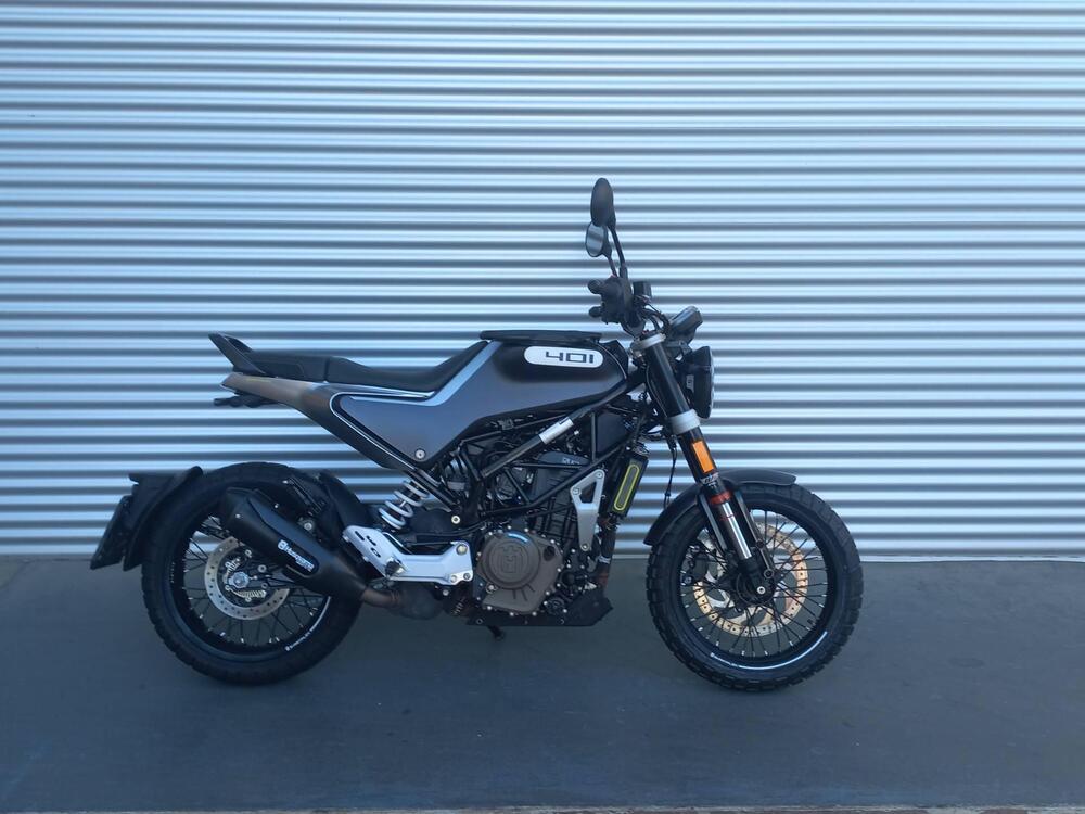 Husqvarna Svartpilen 401 (2021 - 23) (2)