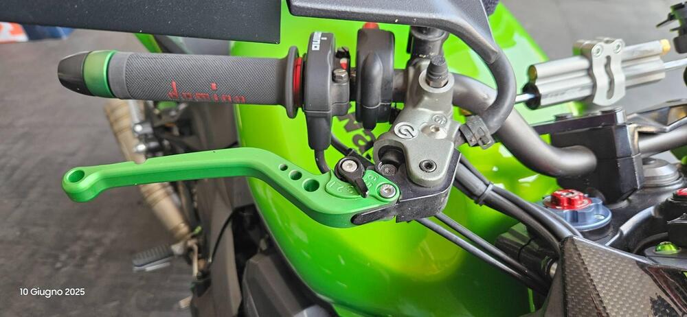 Kawasaki Z 750 (2007 - 14) (2)