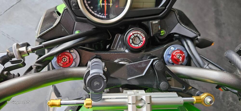 Kawasaki Z 750 (2007 - 14) (4)