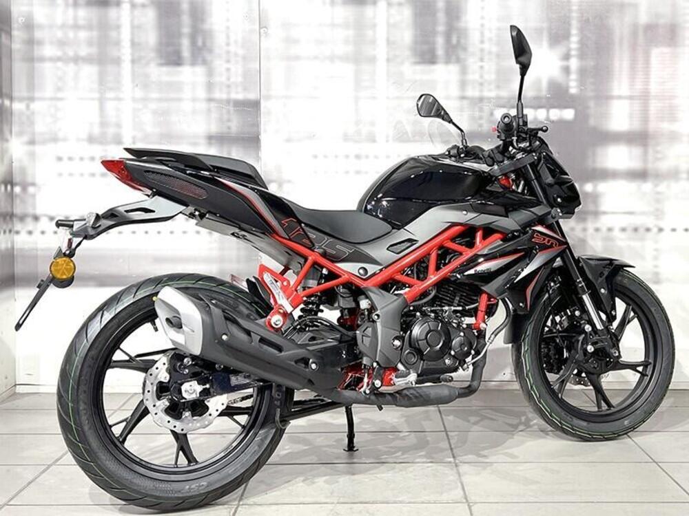 Benelli BN 125 (2026) (7)