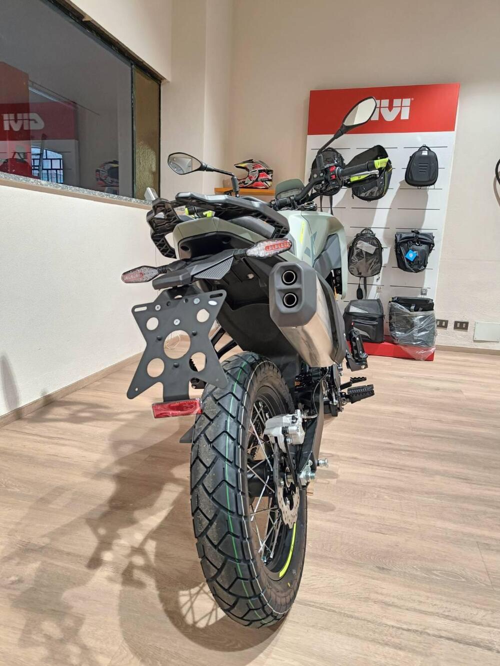 Benelli BKX 125 (2026) (3)