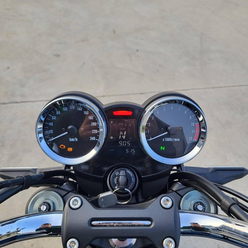 Kawasaki Z 900 RS (2022 - 25) (4)