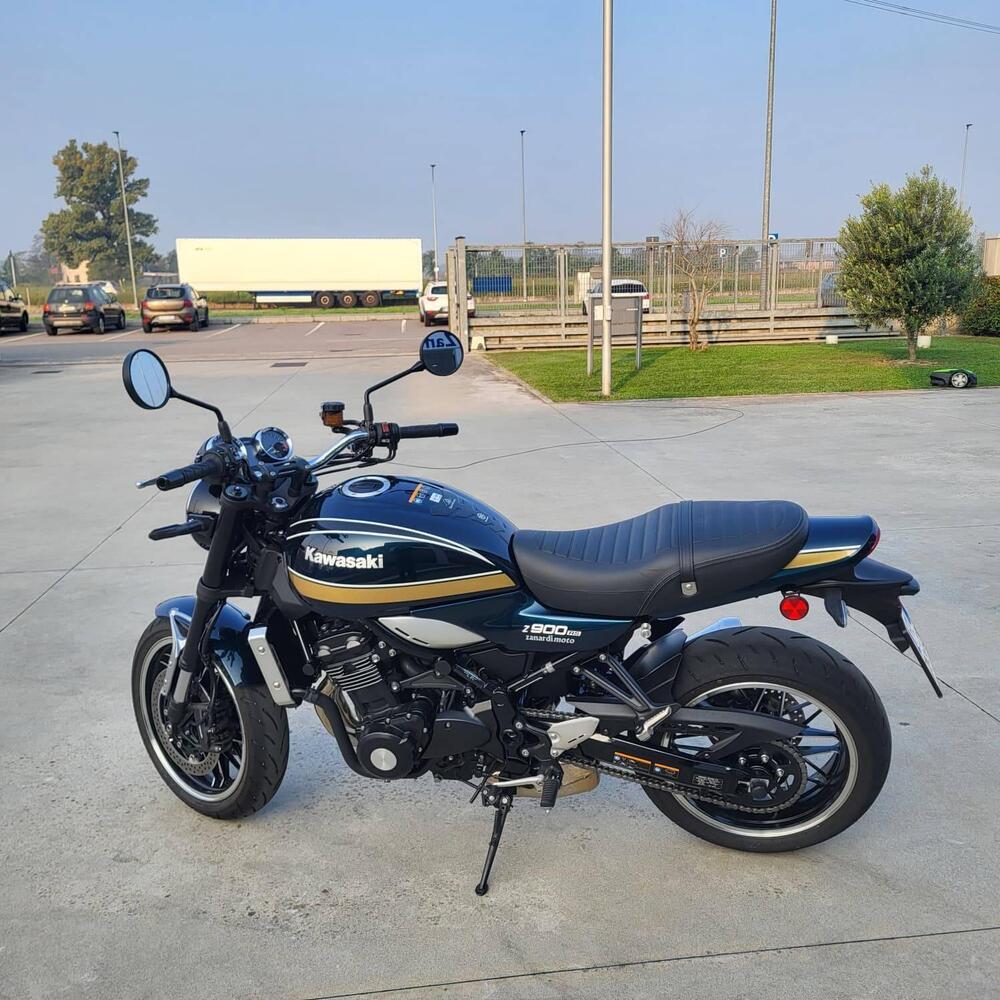 Kawasaki Z 900 RS (2022 - 25) (2)